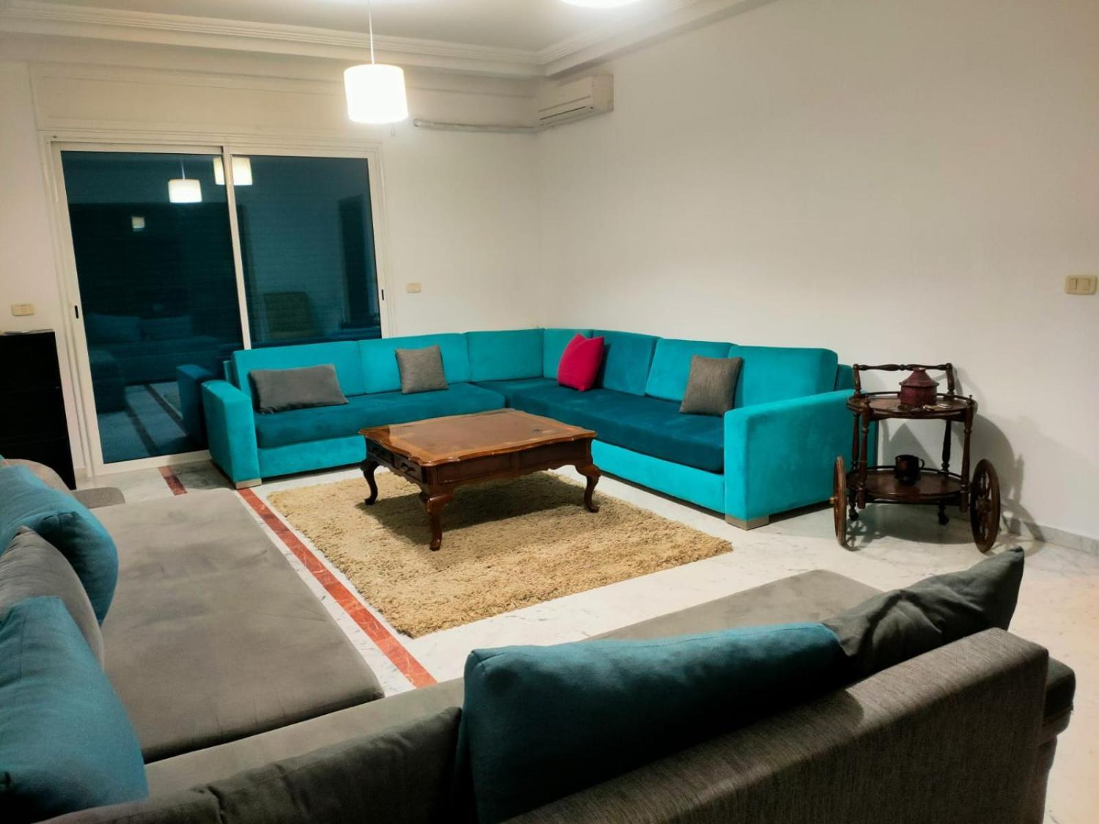 Flat Jinen Du Lac 2 Tunis Bilik gambar