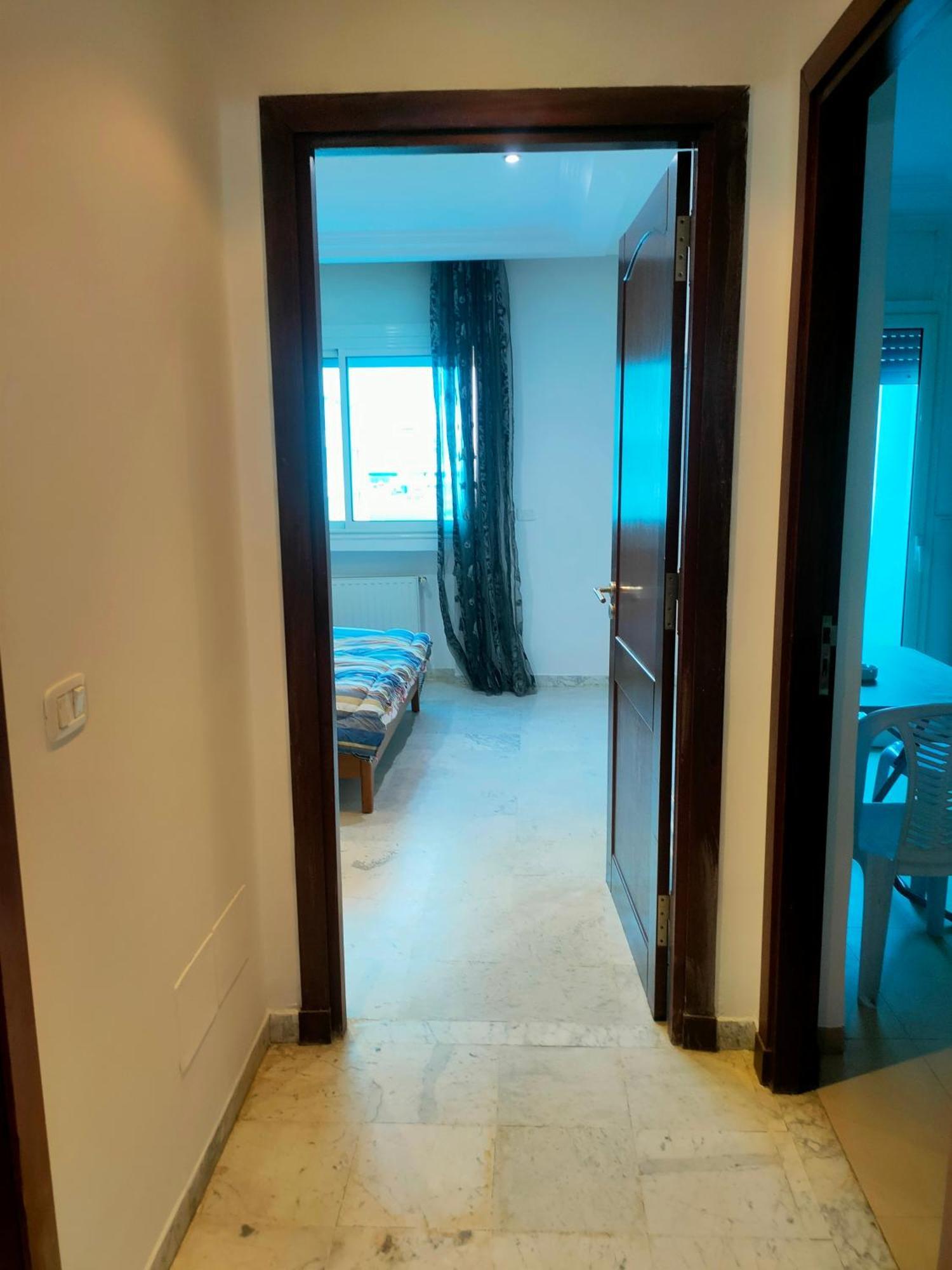 Flat Jinen Du Lac 2 Tunis Bilik gambar